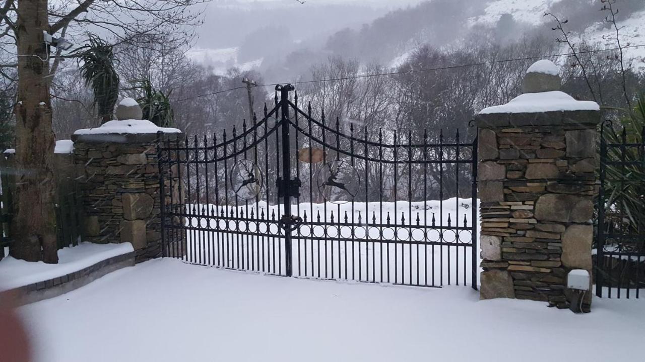 Clarisses Cottage Laragh Kültér fotó