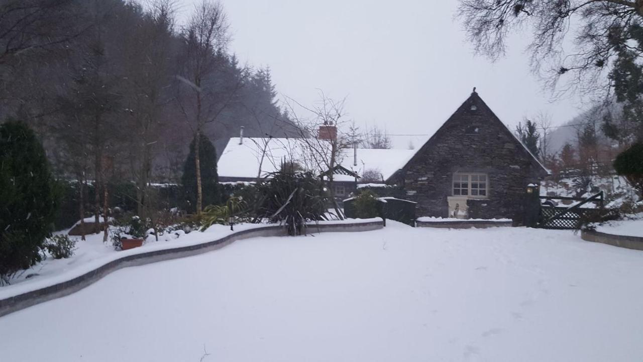Clarisses Cottage Laragh Kültér fotó